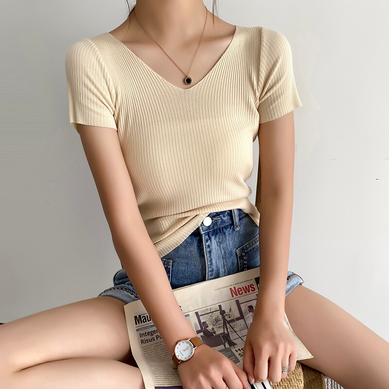 Women's Knitted V-Neck Basic Slim Top