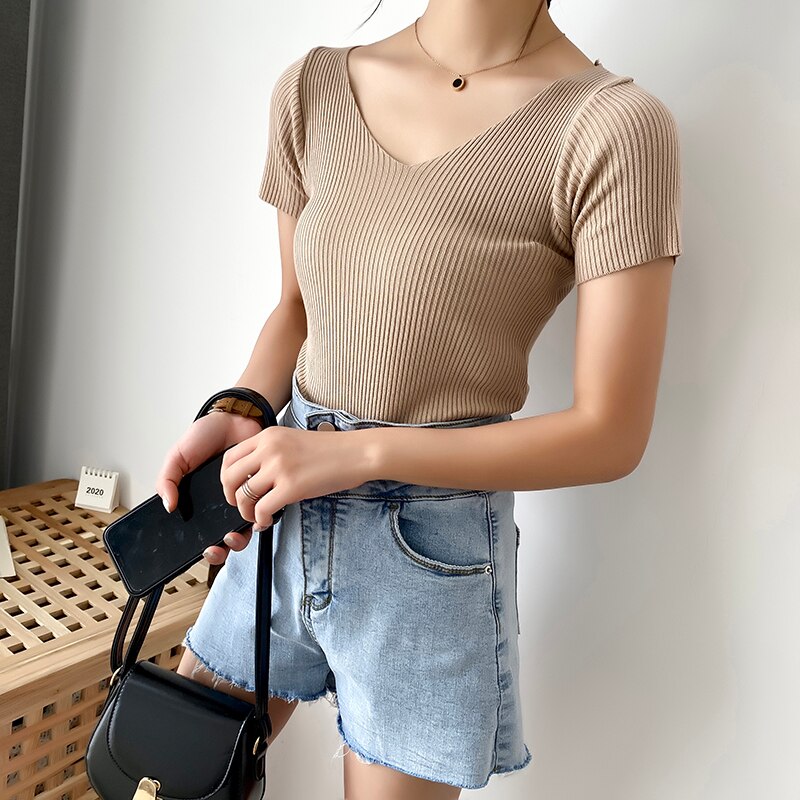 Women's Knitted V-Neck Basic Slim Top
